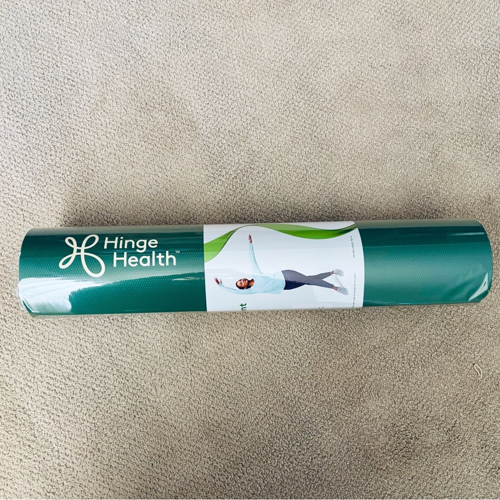 NWT Yoga Mat Hinge Health